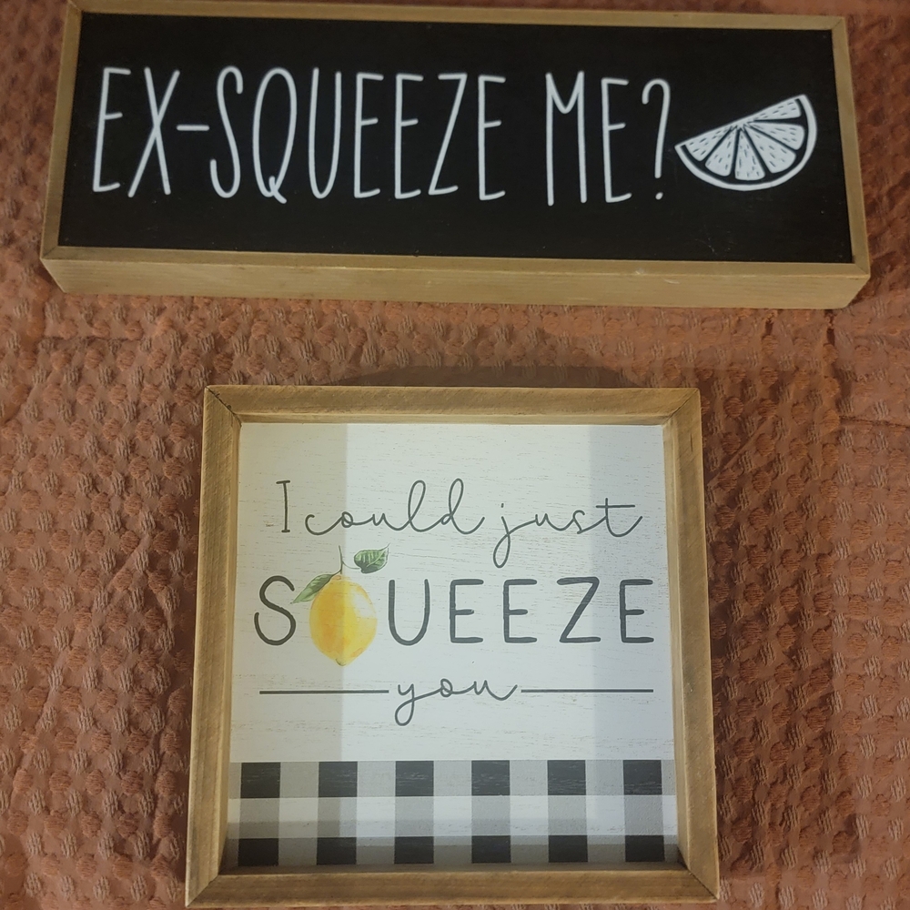 Lemon-Themed Wall Art Set